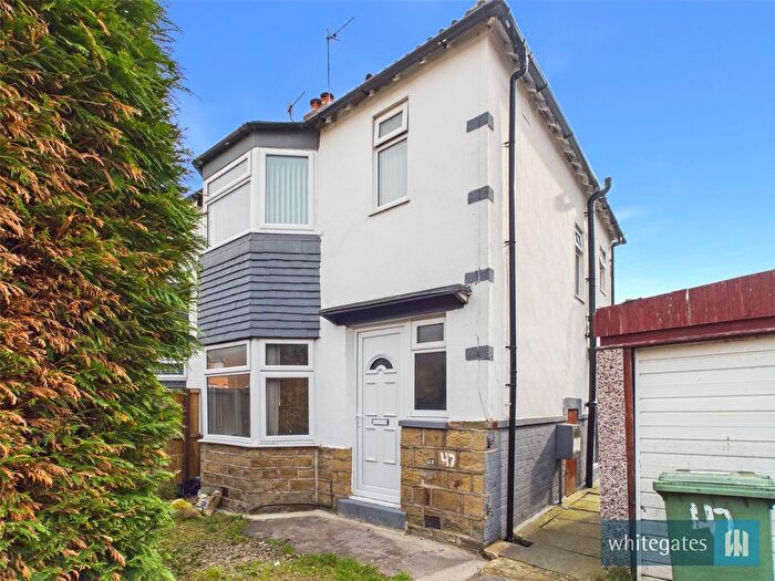 3 Bedroom Semi-Detached House To Rent In Victoria Park Avenue, Bramley, Leeds, West Yorkshire, LS13