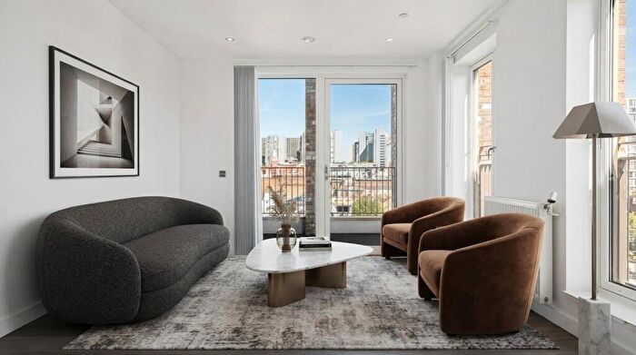 1 Bedroom Flat For Sale In Ensign Street, London Dock, E1