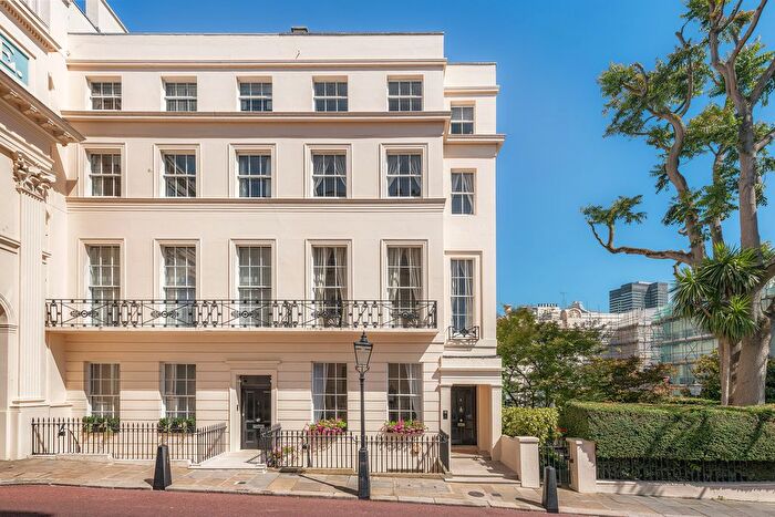 5 Bedroom End Of Terrace House To Rent In Chester Terrace, Regent's Park, London, NW1