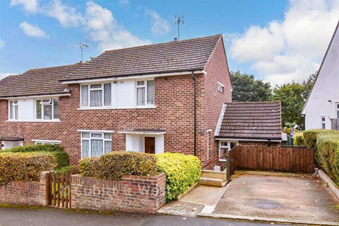 3 Bedroom Semi-Detached House For Sale In Blackthorn Road, Reigate, Surrey, RH2