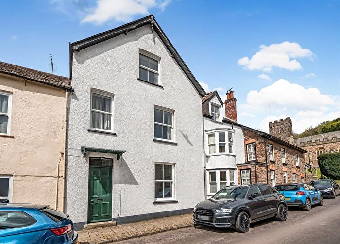 4 Bedroom Terraced House For Sale In Bank Square, Dulverton, TA22