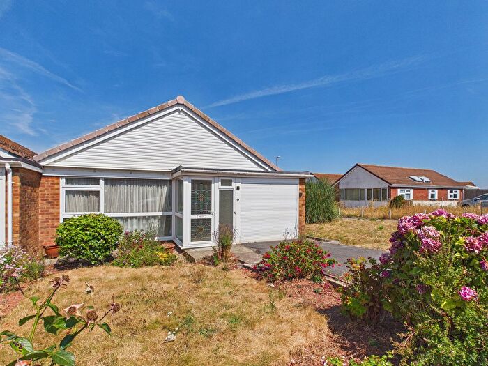 2 Bedroom Semi-Detached Bungalow For Sale In Bidwell Brook Drive, Paignton, TQ4