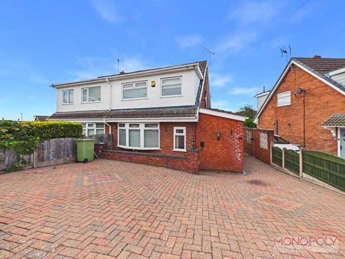 3 Bedroom Semi-Detached House For Sale In Pen-Y-Cae, Wrexham, LL14