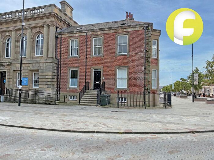 2 Bedroom Flat To Rent In Church House, Northumberland Square, North Shields, NE30