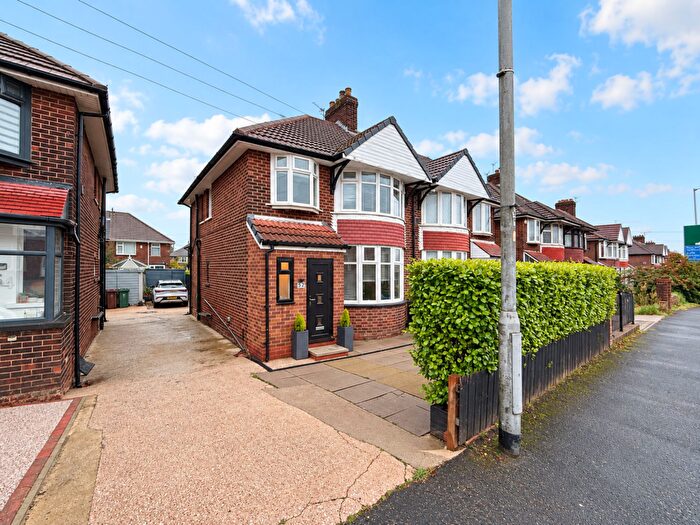 3 Bedroom Semi-Detached House For Sale In Bury New Road, Whitefield, M45