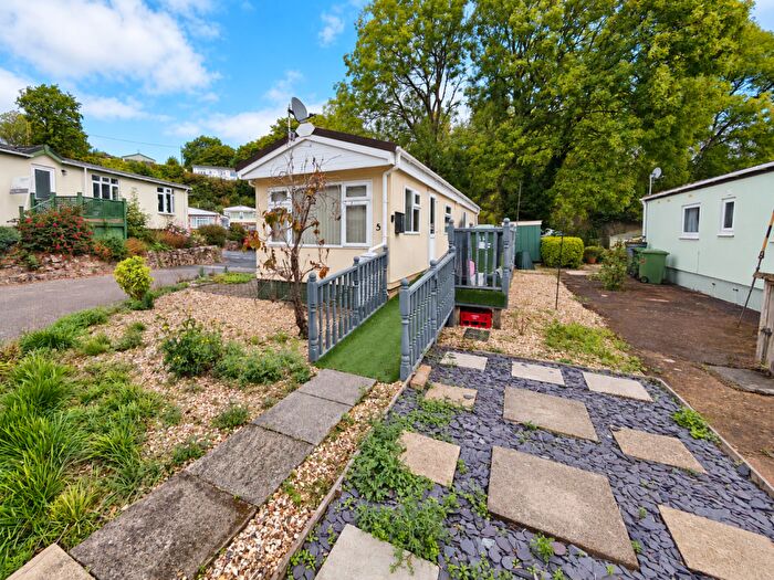 2 Bedroom Park Home For Sale In Kingfisher Avenue, Exonia Park, Exeter, EX2