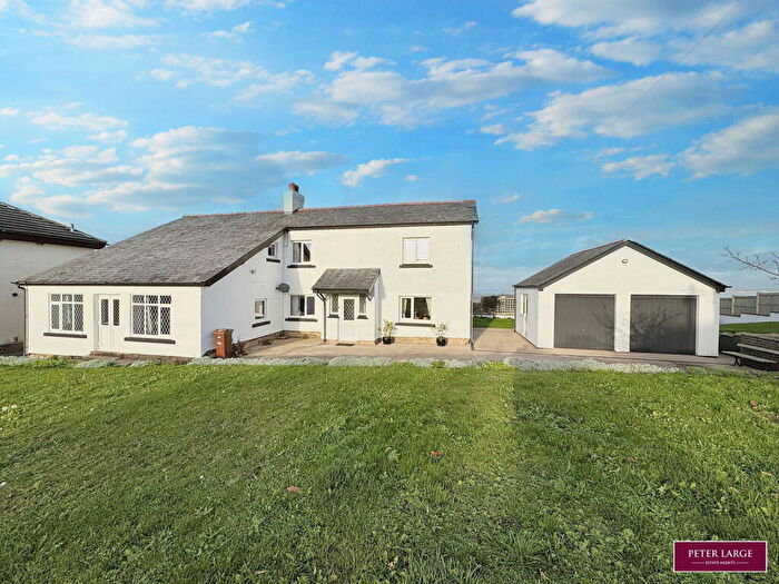 5 Bedroom Detached House For Sale In Yr Hendre, The Rhiw, Penyffordd, Flintshire, CH8