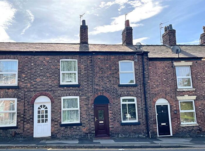 2 Bedroom Terraced House To Rent In Chester Road, Macclesfield, Cheshire, SK11
