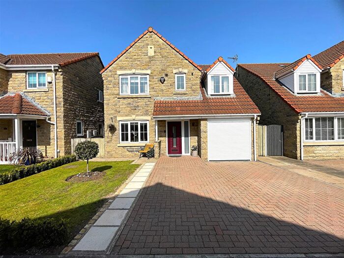4 Bedroom Detached House For Sale In Richardson Court, Hambleton, Selby, YO8