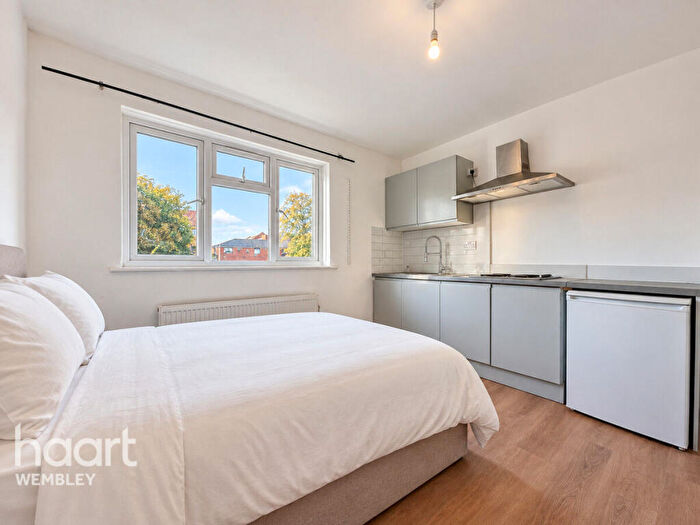 Studio To Rent In St Augustines Avenue, Wembley, HA9