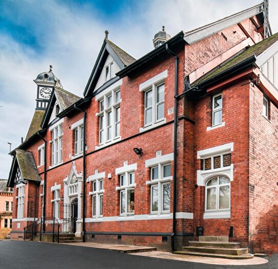2 Bedroom Flat To Rent In Wilbraham Road, Chorlton, Manchester, M21