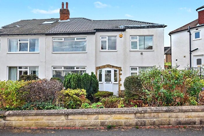 4 Bedroom Semi-Detached House For Sale In Templegate Drive, Leeds, West Yorkshire, LS15