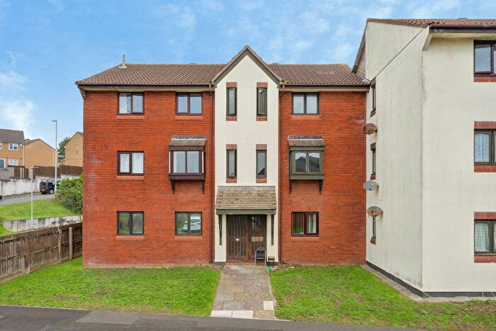 1 Bedroom Flat For Sale In Finch Close, Plymouth, Devon, PL3