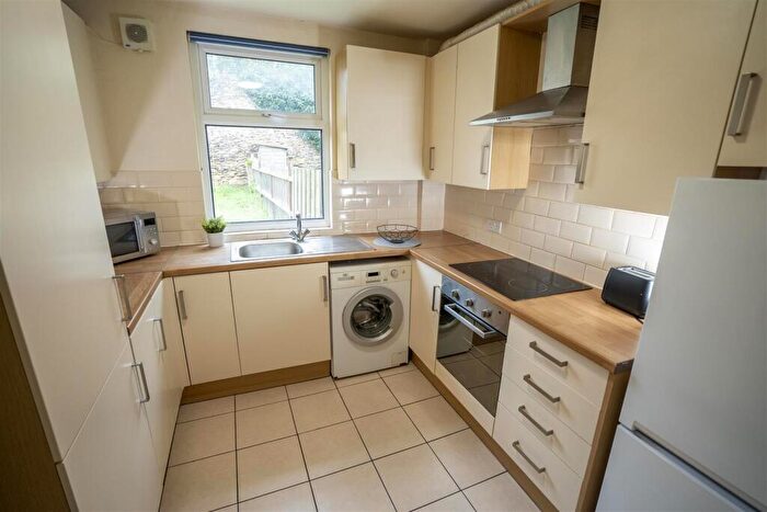 6 Bedroom House To Rent In Spooner Road, Broomhill, S10