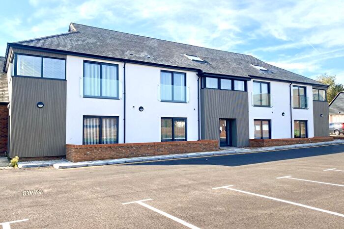 Studio To Rent In Thame, Oxfordshire, OX9