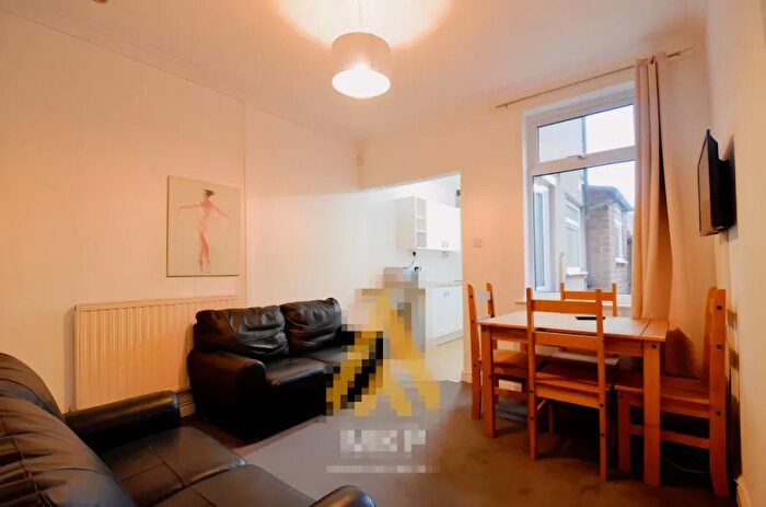 4 Bedroom Flat To Rent In Winnie Road, Birmingham, B29