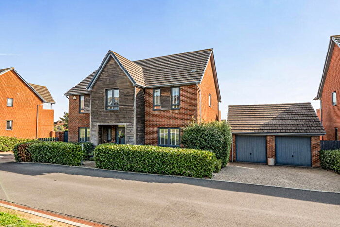 4 Bedroom Detached House For Sale In Portsea View, Bedhampton, Havant, PO9