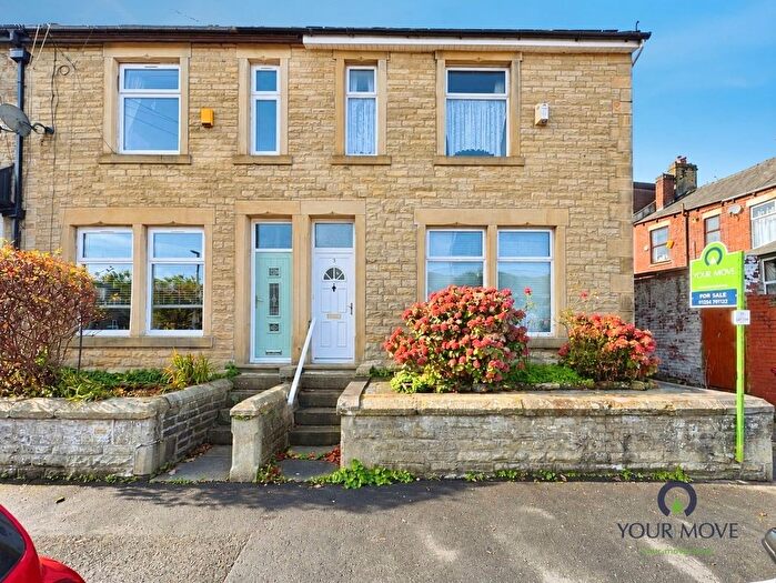 3 Bedroom End Of Terrace House For Sale In Westminster Road, Darwen, Lancashire, BB3
