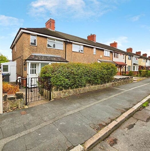 2 Bedroom End Of Terrace House For Sale In Burlidge Road, Chell, Stoke-On-Trent, ST6