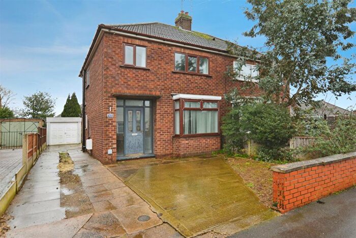 3 Bedroom Semi-Detached House For Sale In Westerdale Road, Scunthorpe, DN16