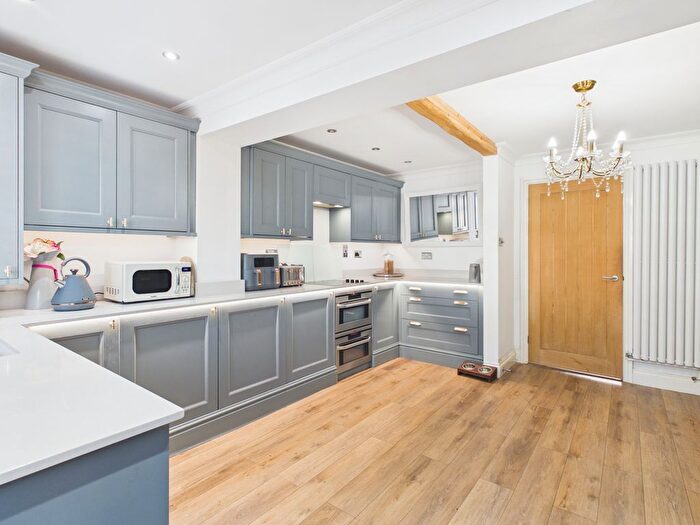 3 Bedroom Property For Sale In Batchelors, Pembury, TN2