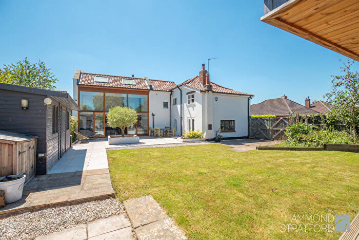 5 Bedroom Detached House For Sale In Bentley Road, Norwich, NR16