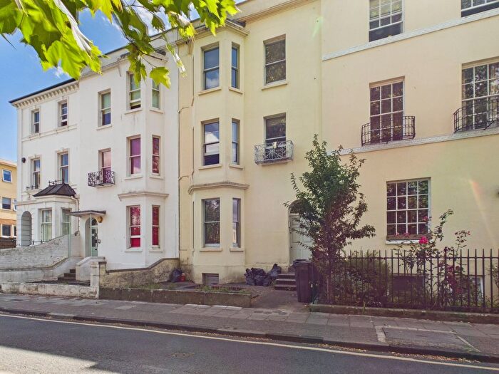 4 Bedroom Property For Sale In Brunswick Square, Gloucester, GL1