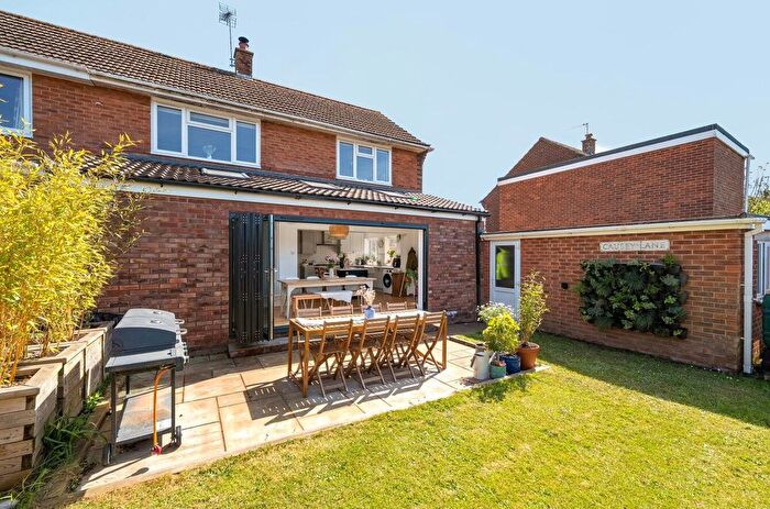 3 Bedroom Semi-Detached House For Sale In Station Road, Pinhoe, Exeter, EX1