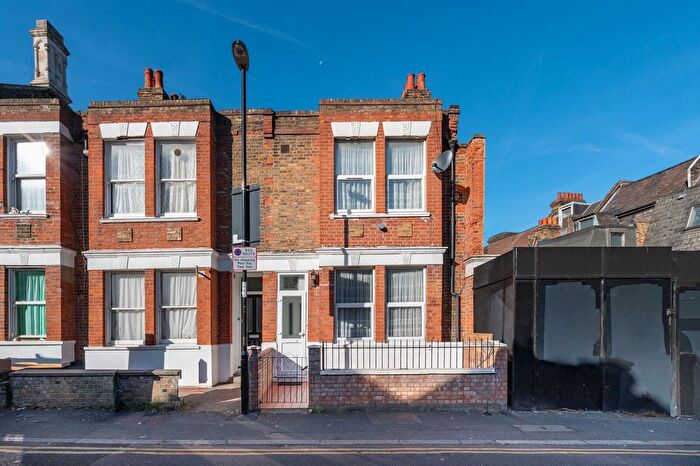 5 Bedroom Terraced House For Sale In Laurie Grove, New Cross, London, SE14