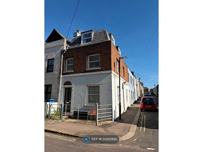 3 Bedroom End Of Terrace House To Rent In Gensing Road, St Leonards-On-Sea, TN38
