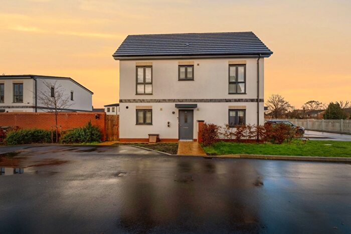 2 Bedroom End Of Terrace House For Sale In Railcar Close, Beeston, Nottingham, Nottinghamshire, NG9