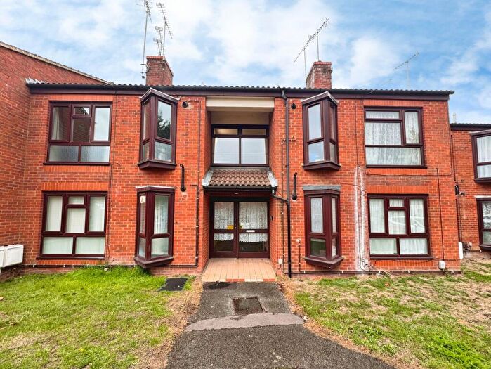 1 Bedroom Flat To Rent In Kingsway, Dunstable, LU5