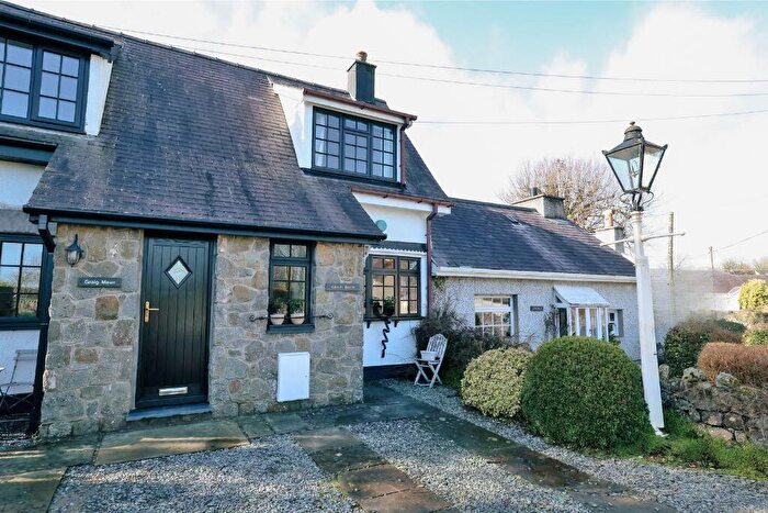 2 Bedroom Terraced House For Sale In Tyn-Y-Gongl, LL74
