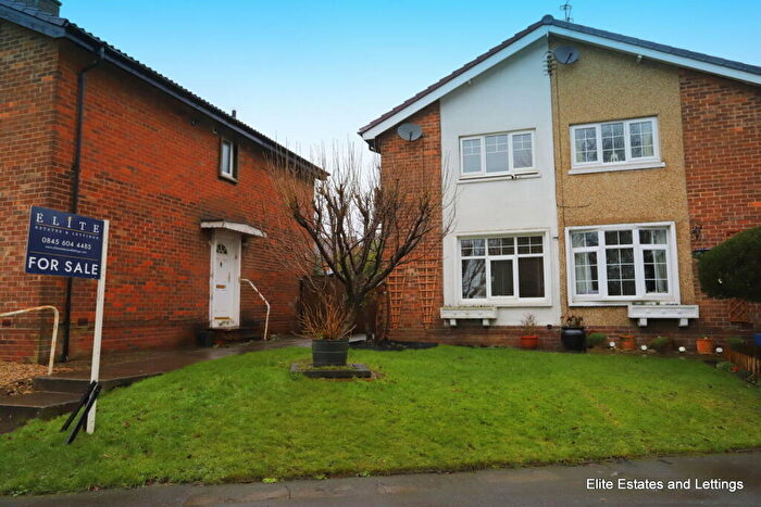 2 Bedroom Semi-Detached House For Sale In Howletch Lane, Peterlee, County Durham, SR8