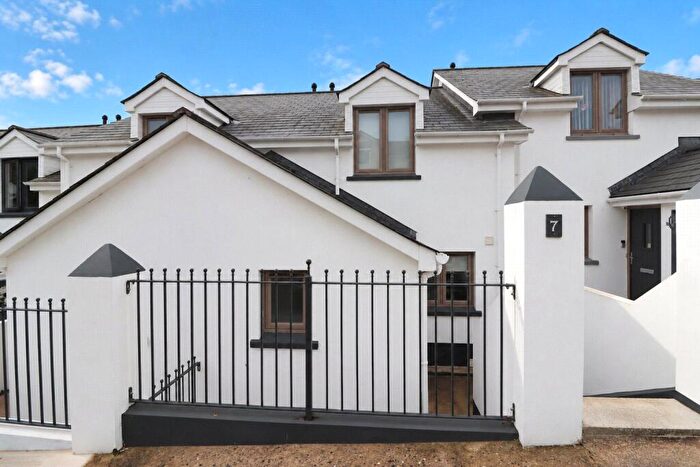 3 Bedroom Terraced House To Rent In Valley End, Bideford, Devon, EX39