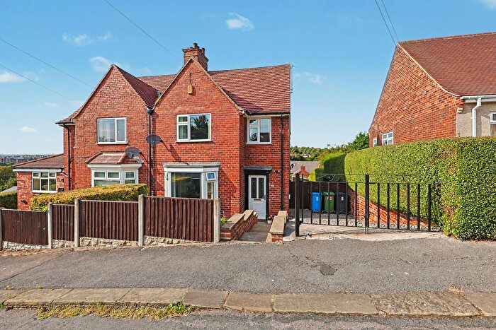 3 Bedroom Semi-Detached House For Sale In Alexandra Road East, Spital, Chesterfield, S41