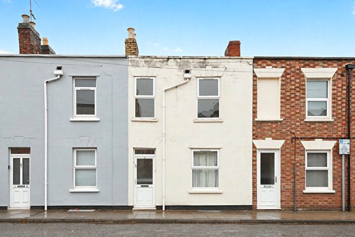 4 Bedroom Terraced House For Sale In Hungerford Street, Cheltenham, Gloucestershire, GL50