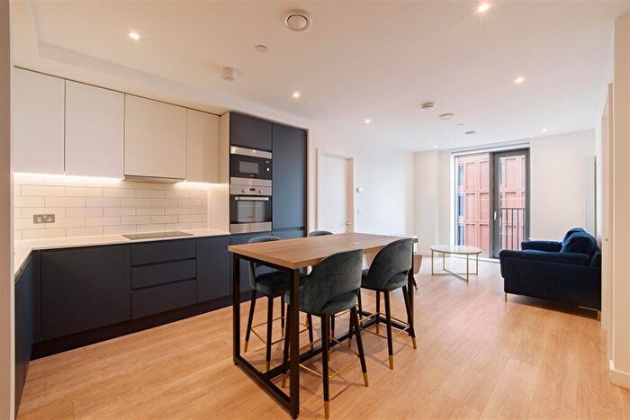 2 Bedroom Apartment To Rent In Uhaus North, Circle Square, M1