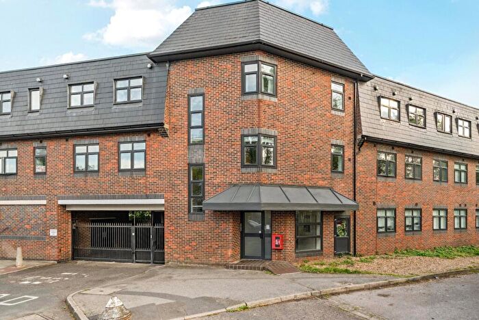 1 Bedroom Flat To Rent In West Barnes Lane, New Malden, KT3