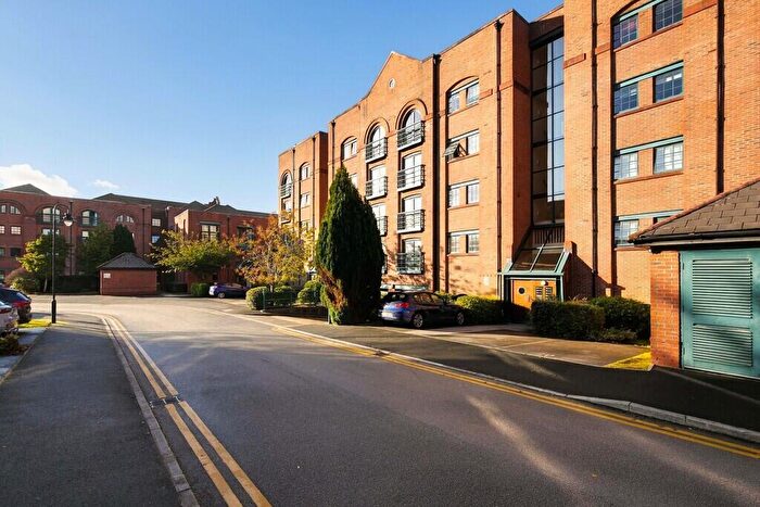 2 Bedroom Apartment For Sale In Wharton Court, Hoole Lane, Chester, CH2