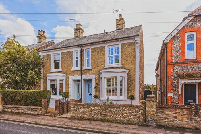 2 Bedroom Semi-Detached House For Sale In Lyndhurst Road, Chichester, West Sussex, PO19
