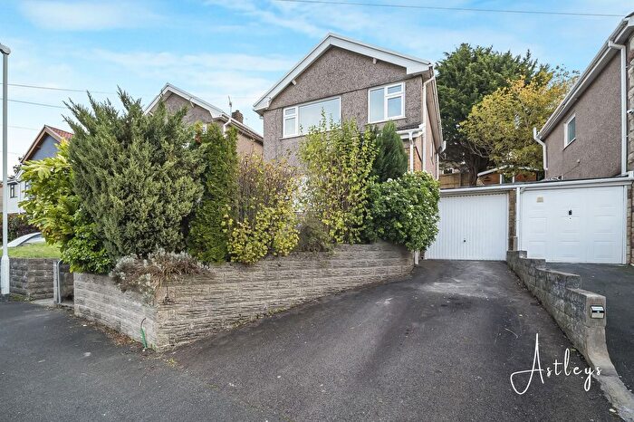 3 Bedroom Detached House For Sale In Llansamlet, Swansea, SA7