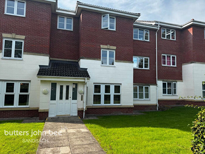 1 Bedroom Flat For Sale In School Lane, Sandbach, CW11