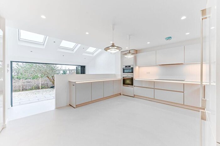 5 Bedroom End Of Terrace House To Rent In Pittville Gardens, London, , South Norwood, London, SE25