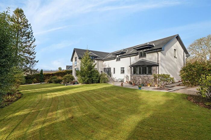 5 Bedroom Detached House For Sale In Hatton Road, Perth, PH2