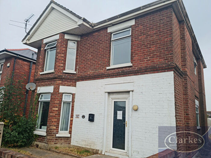 5 Bedroom Detached House To Rent In Columbia Road, Ensbury Park, Dorset, BH10