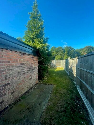 2 Bedroom Terraced House To Rent In Riland Road, Sutton Coldfield, B75