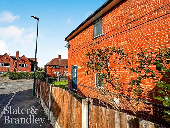 3 Bedroom End Of Terrace House To Rent In Jesmond Road, Nottingham, Nottinghamshire, NG6