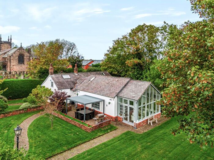 5 Bedroom Detached House For Sale In Mairscough Lane, Liverpool, L31