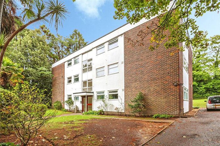 1 Bedroom Flat For Sale In Surrey Road, Poole, Dorset, BH12